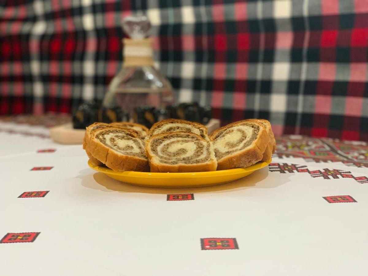 Conacul Maramuresean Bilgar Bogdan Voda Luaran gambar