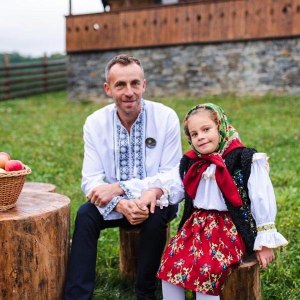 Conacul Maramuresean Bilgar Bogdan Voda Luaran gambar